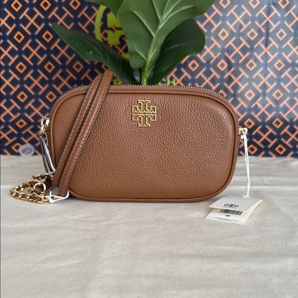 NWT , Tory Burch Britten camera Brown and gold  Leather Crossbody Bag - Picture 2 of 15